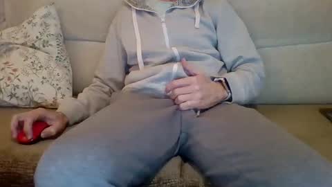 danydotado online show from 12-18-24, 04:06