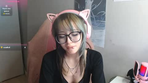 Snapshot of danyelleeyermann chatting on 05-28-26, 01:08 danyelleeyermann online show from 05-28-26, 01:08