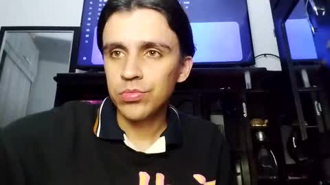 Snapshot of danylano chatting on 11-16-25, 07:25 Daniel online show from 11-16-25, 07:25