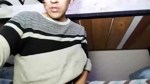 Snapshot of danylano chatting on 11-19-25, 09:26 Daniel online show from 11-19-25, 09:26