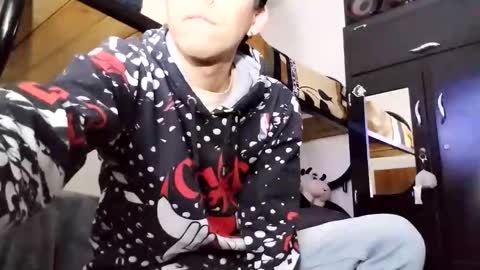 Daniel online show from 04-24-26, 09:39