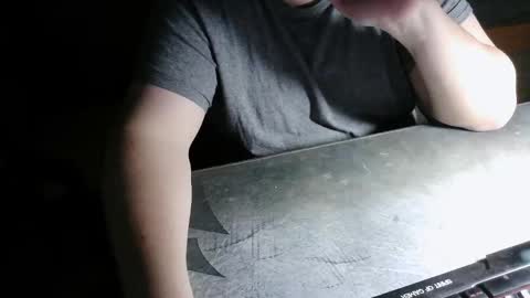 Snapshot of danysanchez1981 chatting on 11-22-25, 12:31 danysanchez1981 online show from 11-22-25, 12:31