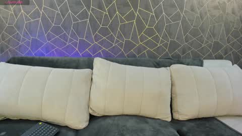 Daniela online show from 01-15-25, 05:08