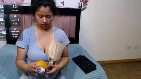 Snapshot of danyxs1 chatting on 11-24-25, 01:11 DANYXS1 online show from 11-24-25, 01:11