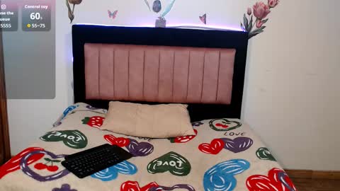 Snapshot of danyxs1 chatting on 11-26-25, 12:50 DANYXS1 online show from 11-26-25, 12:50