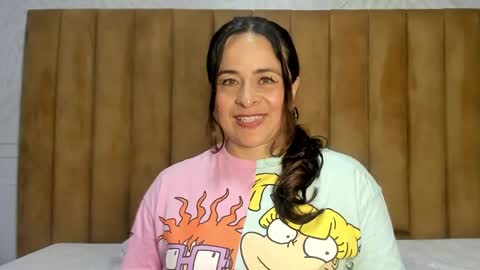 Snapshot of daphne81_ chatting on 01-05-25, 08:11 Daphne online show from 01-05-25, 08:11