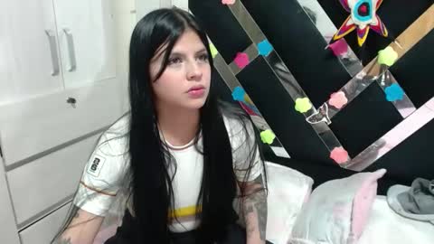 daphne877046 online show from 09-10-25, 01:49