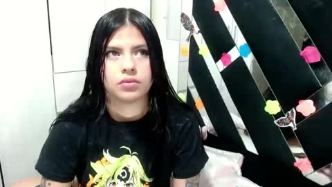 daphne877046 online show from 10-20-25, 09:48