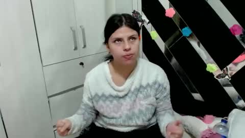 daphne877046 online show from 01-13-26, 08:14