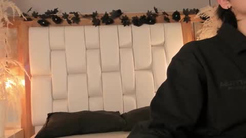 daphne_and_roger online show from 01-07-26, 11:01