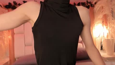 daphne_and_roger online show from 03-07-26, 11:07