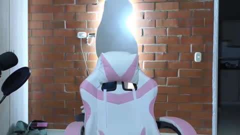 daphne_grayy online show from 04-14-26, 10:32