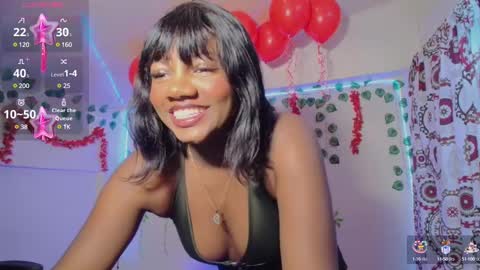 Snapshot of daphnewalker__ chatting on 02-16-25, 06:21 Daphne online show from 02-16-25, 06:21