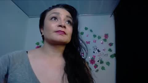 dapnne online show from 01-06-25, 03:51