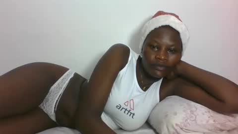 ESTHER online show from 12-22-25, 03:25