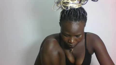 ESTHER online show from 01-16-26, 03:10