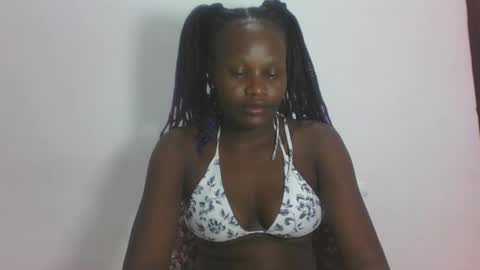 Snapshot of darberry21 chatting on 04-24-26, 06:32 ESTHER online show from 04-24-26, 06:32