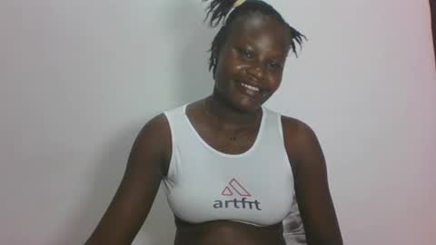 Snapshot of darberry21 chatting on 05-16-26, 05:15 ESTHER online show from 05-16-26, 05:15