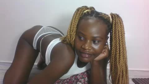 Snapshot of darberry21 chatting on 06-10-26, 04:34 ESTHER online show from 06-10-26, 04:34