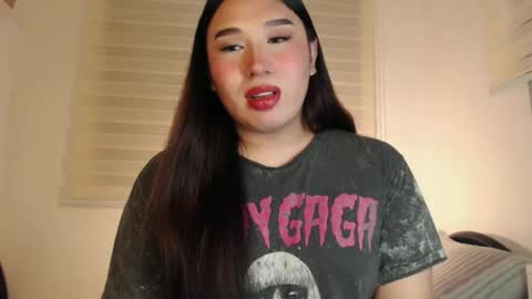 DARCY online show from 06-20-26, 02:03