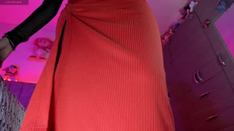 Snapshot of dariana_hot chatting on 04-29-26, 05:30 dariana_hot online show from 04-29-26, 05:30