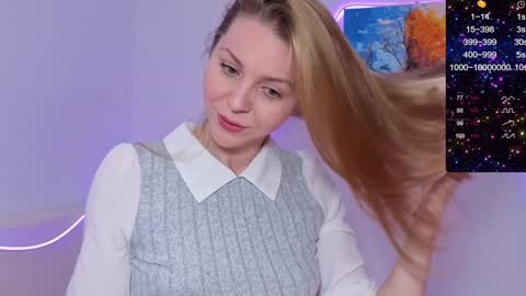 Snapshot of dariarazet chatting on 12-17-24, 01:05 online show from 12-17-24, 01:05