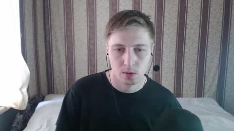 darienlarge online show from 03-11-25, 01:45