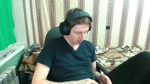 darienlarge online show from 10-29-25, 06:31