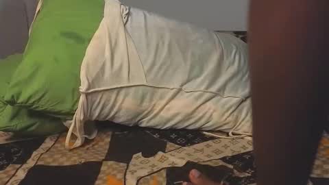 Snapshot of darineberry chatting on 02-12-26, 03:01 berry online show from 02-12-26, 03:01