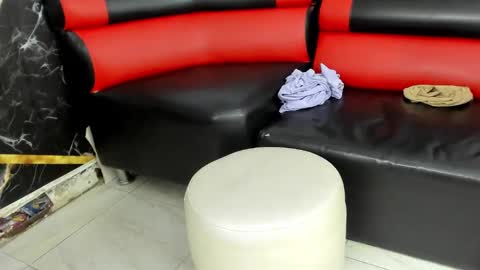 Snapshot of daring_latinavip chatting on 12-10-24, 10:17 Ara online show from 12-10-24, 10:17