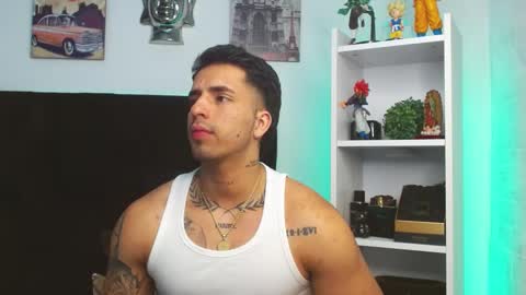 Darius Phoenix  online show from 01-29-25, 06:22