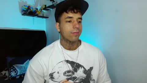 Darius Phoenix  online show from 03-12-26, 07:53