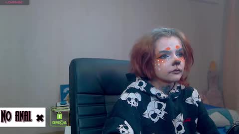 Anessa  online show from 11-19-25, 10:43