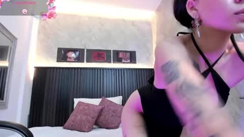 Snapshot of dark__nymph chatting on 09-18-25, 11:56 Dark online show from 09-18-25, 11:56