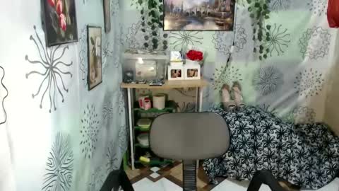 Snapshot of dark_angelxxx94 chatting on 01-27-25, 03:07 yushico online show from 01-27-25, 03:07
