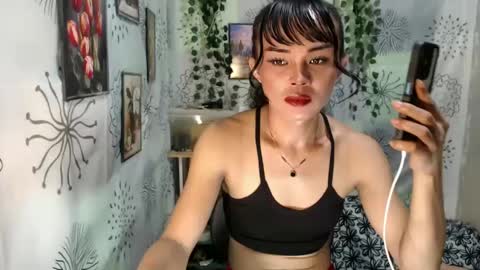 Snapshot of dark_angelxxx94 chatting on 02-10-25, 01:03 yushico online show from 02-10-25, 01:03