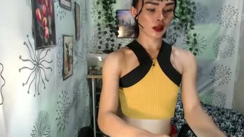 Snapshot of dark_angelxxx94 chatting on 02-15-25, 09:59 yushico online show from 02-15-25, 09:59