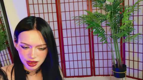 Snapshot of dark_diva chatting on 02-03-26, 09:31 Diva online show from 02-03-26, 09:31