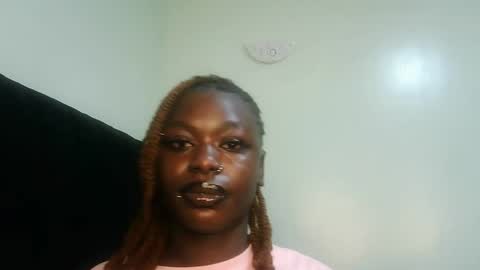 Divah online show from 05-17-26, 08:38