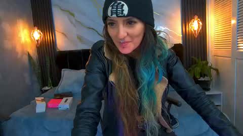 dark_dominika online show from 04-09-26, 01:05