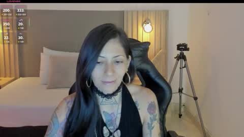 M I K A E L A online show from 03-21-26, 12:54