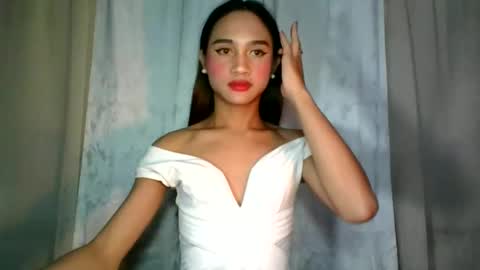 LIANNA online show from 01-20-25, 01:28