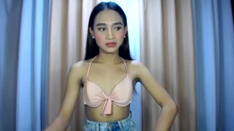 Snapshot of dark_hurohuro19 chatting on 07-02-26, 04:29 LIANNA online show from 07-02-26, 04:29