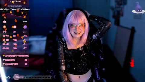 Snapshot of dark_lucious chatting on 12-08-24, 04:18 Lucious Foijieh online show from 12-08-24, 04:18