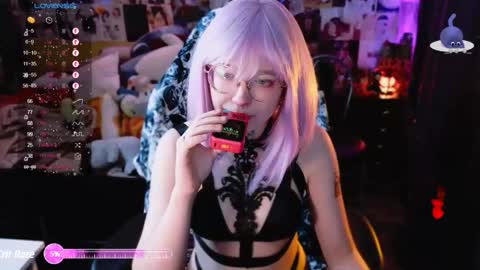 Snapshot of dark_lucious chatting on 01-03-25, 03:44 Lucious Foijieh online show from 01-03-25, 03:44