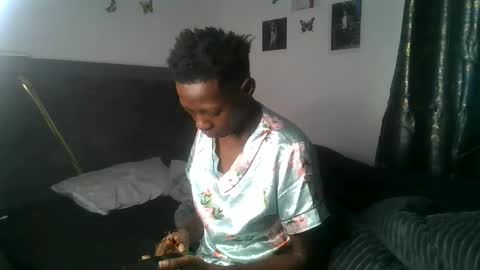 dark_mellanin online show from 05-28-26, 08:33