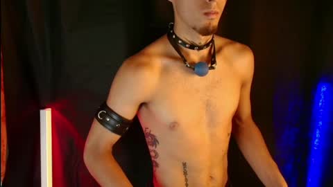 rosse online show from 05-17-26, 03:04