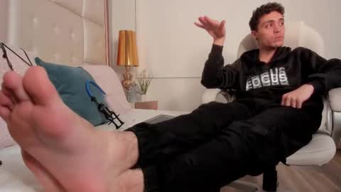 dark_sun333 online show from 09-27-25, 10:04