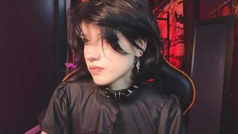 Vamp  online show from 01-22-25, 12:17