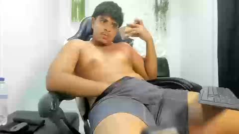 Snapshot of darkalphax01 chatting on 03-13-26, 06:03 darkalphax01 online show from 03-13-26, 06:03